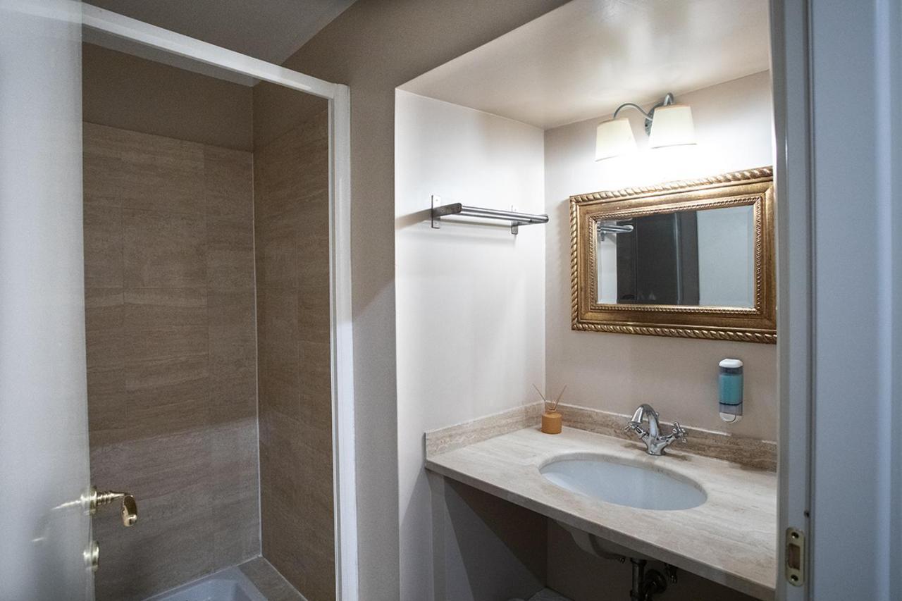 מלון לוקה Residenza Centro Storico מראה חיצוני תמונה